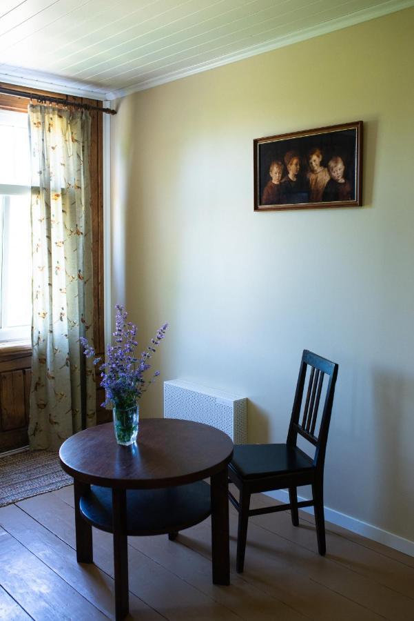 Livi Avat Apartment Ikla Ngoại thất bức ảnh